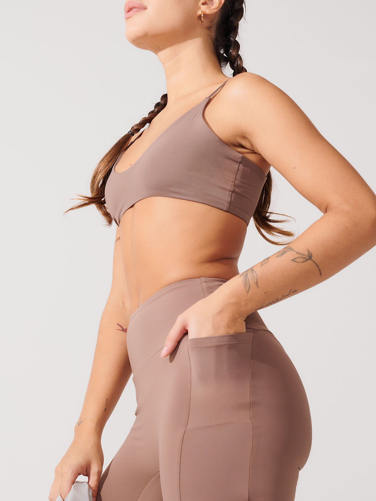 Conjunto Bermuda de Compressão Marrom Cacau + Top Slim Marrom Cacau