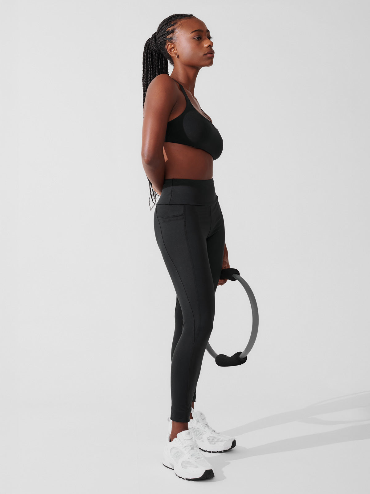 Conjunto Calça Legging de Compressão Preto + Top Fitness Média Compressão Preto