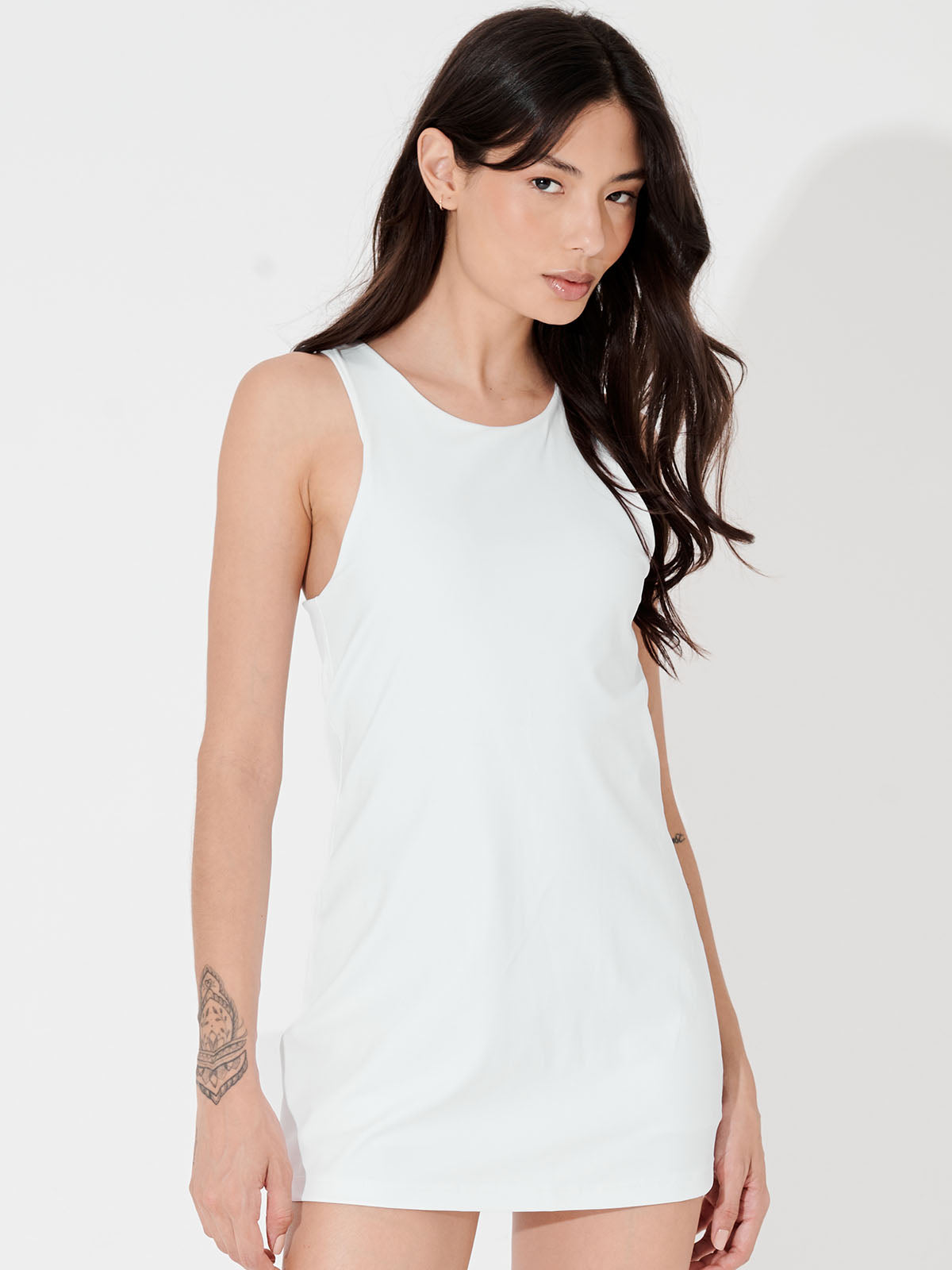 Vestido Fitness Essencial com Costas Nadador Branco