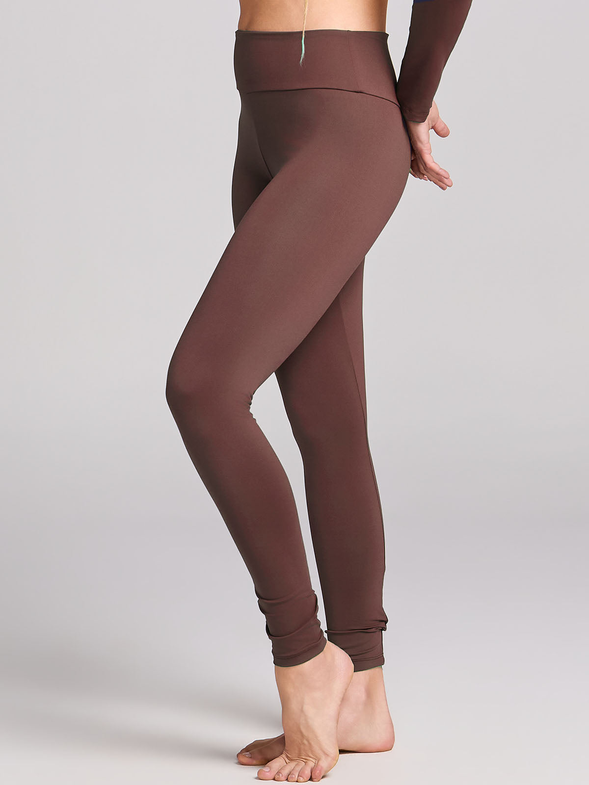 Calça Legging Levanta Bumbum Cós Em V Marrom Café
