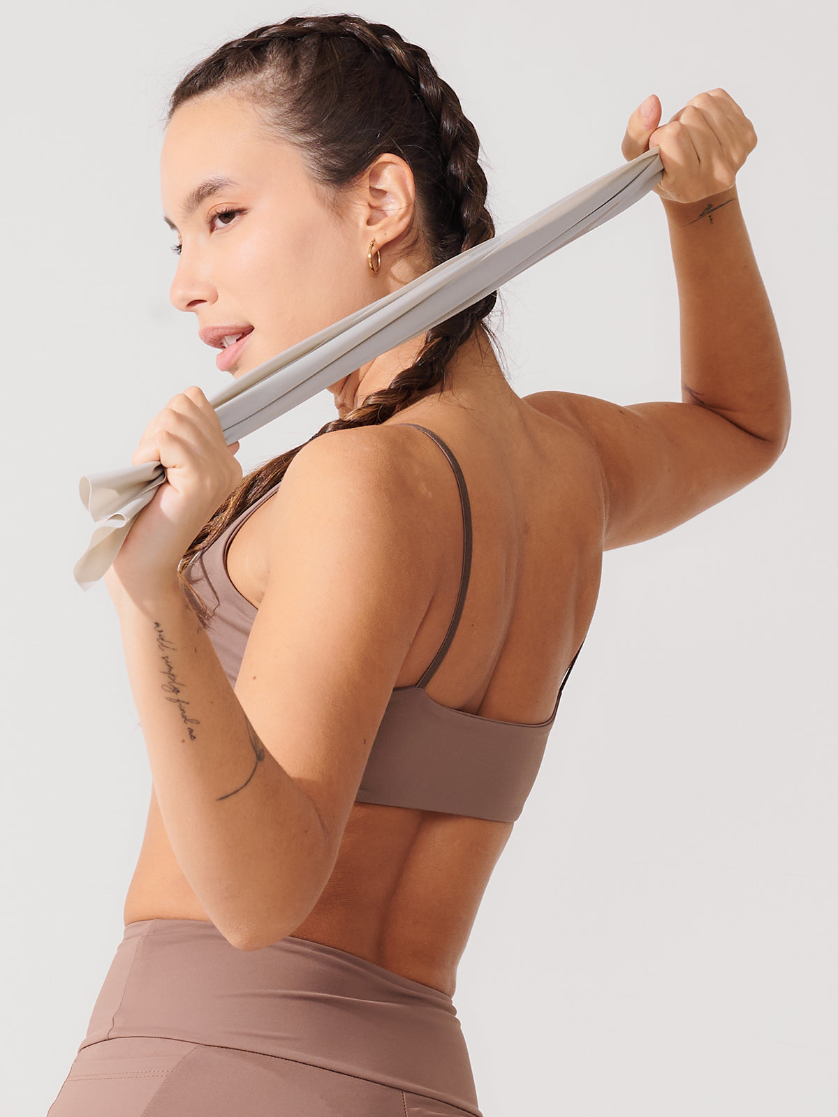 Top Slim Fitness com Alças Finas Marrom Cacau
