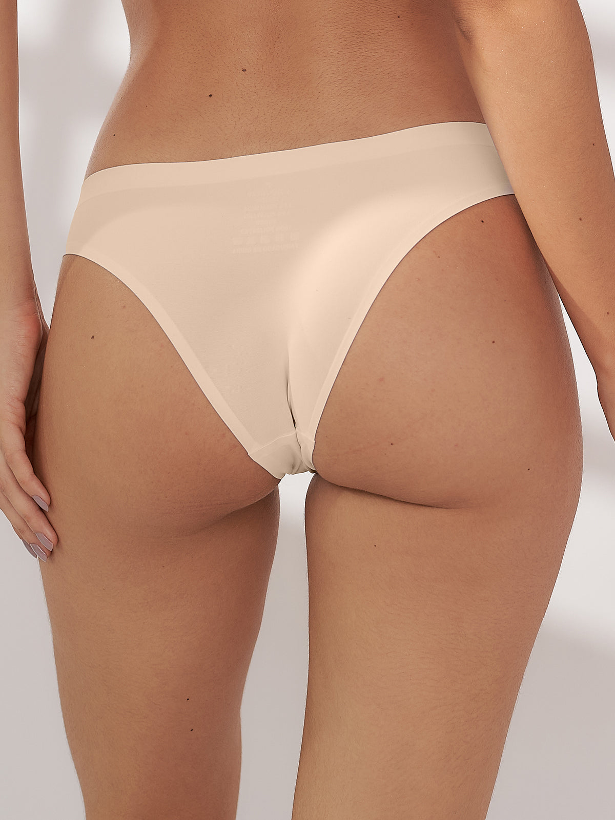 Kit com 6 Calcinhas Biquíni Sem Costura Segunda Pele Bege - R$20,82 cada