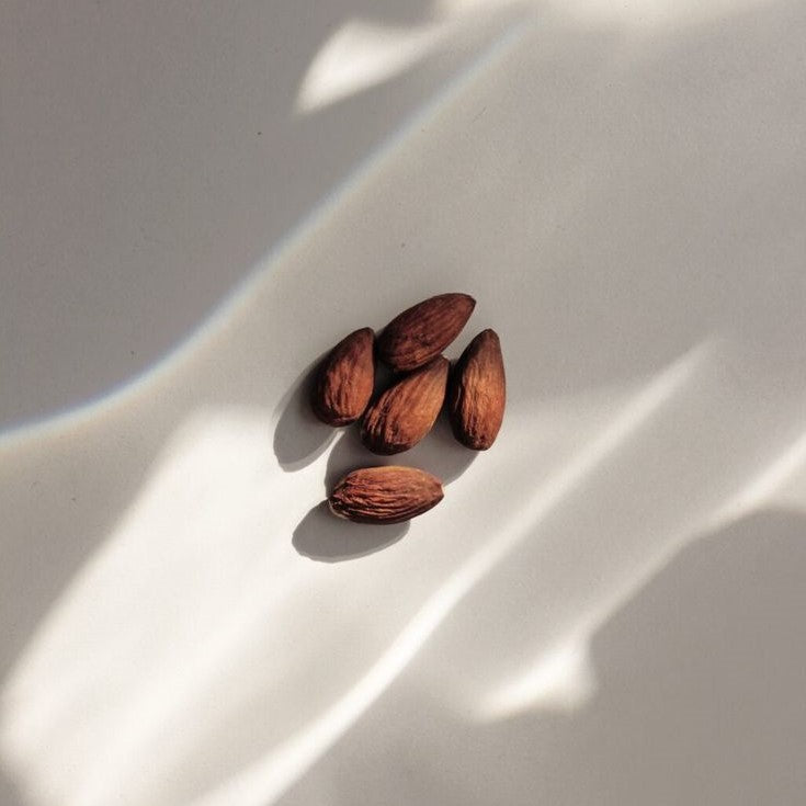 Almond Moms: Um novo olhar sobre a cultura da restrição.