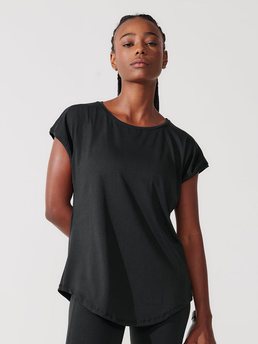 T-Shirt Essencial Alongada Preto