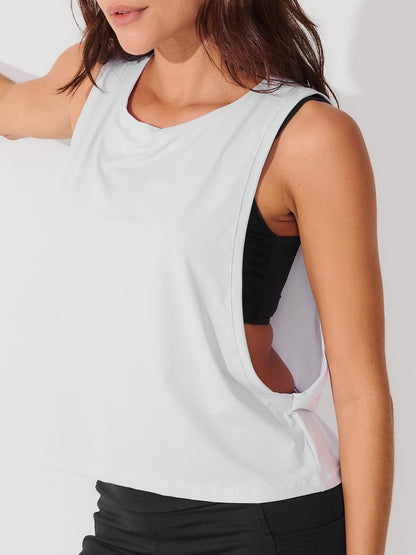 Regata Cropped com Cava Ampla Branco