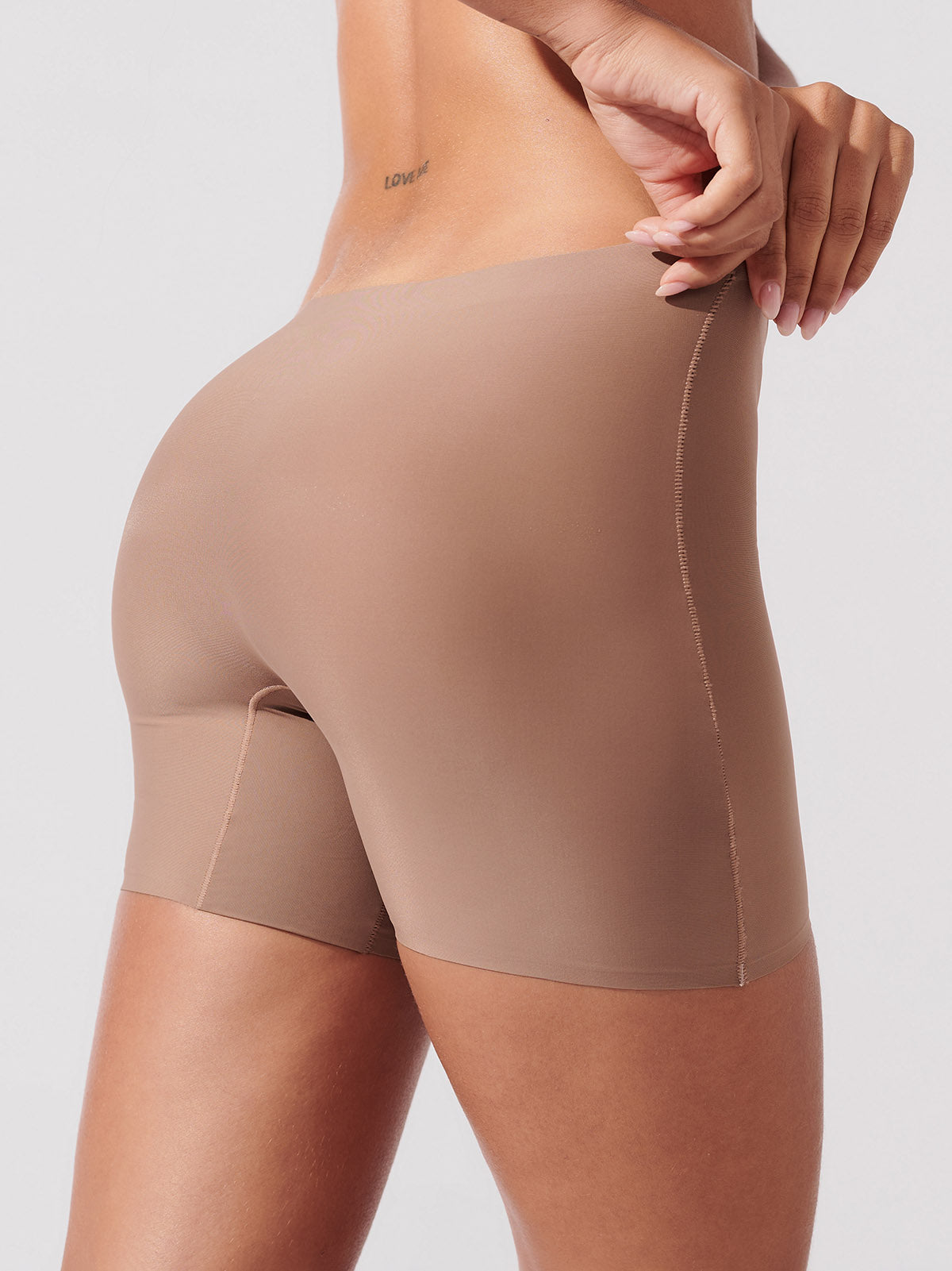 Kit com 3 Calcinhas Shorts Sem Costura Segunda Pele Marrom Cacau