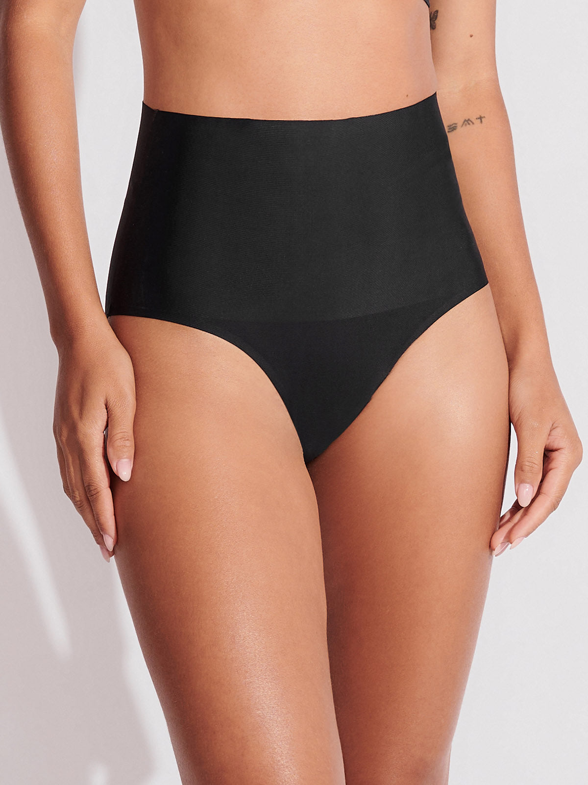 Kit com 3 Calcinhas Caleçon Modeladora Sem Costura Segunda Pele Preto - R$116,90 cada