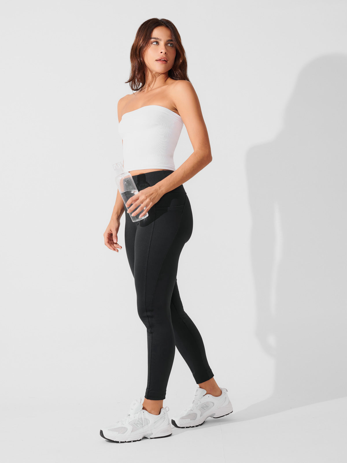 Conjunto Calça Legging de Compressão Preto + Top Tube Branco