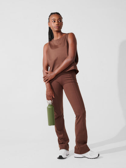Conjunto Calça Bailarina Marrom Café + Regata Cropped Leve com Cava Ampla Marrom Café