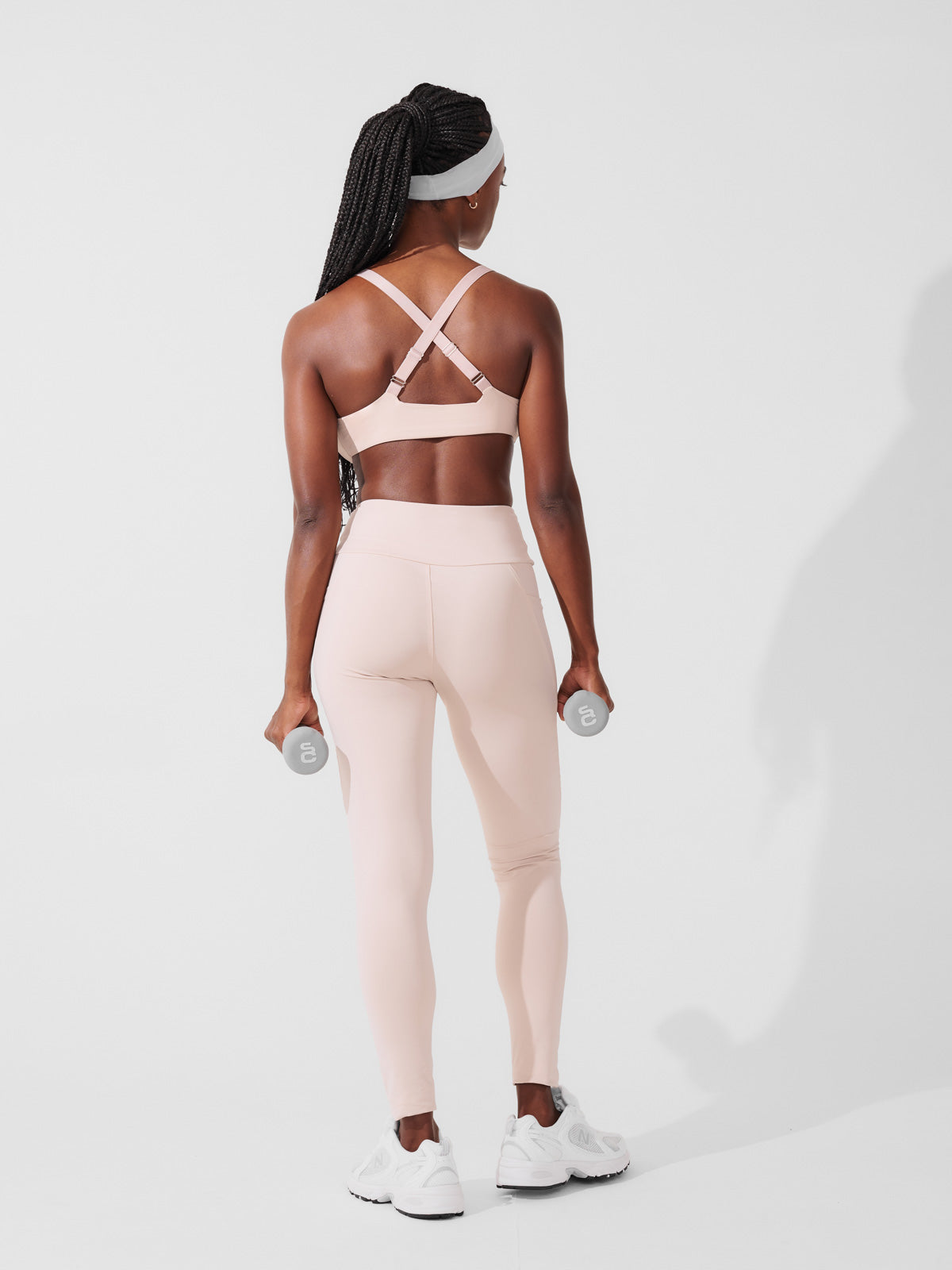 Conjunto Calça Legging de Compressão Bege + Top Fitness Média Compressão Bege
