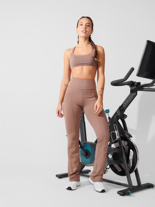 Conjunto Calça Bailarina Marrom Cacau + Top Fitness Média Compressão Marrom Cacau