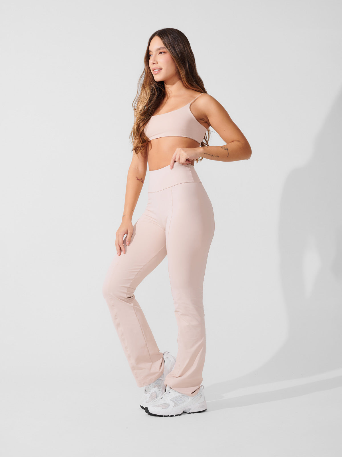 Conjunto Calça Bailarina Bege + Top Alça Dupla Bege