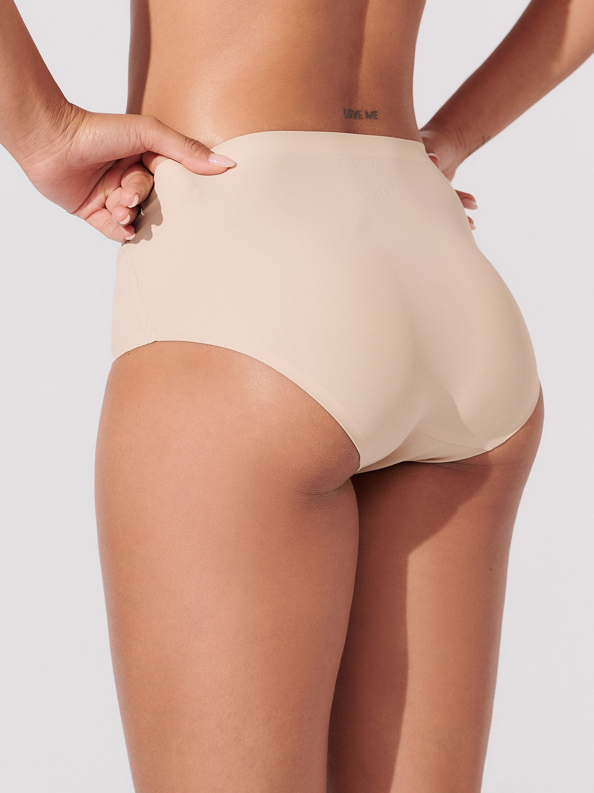 Calcinha Caleçon Sem Costura Segunda Pele Bege