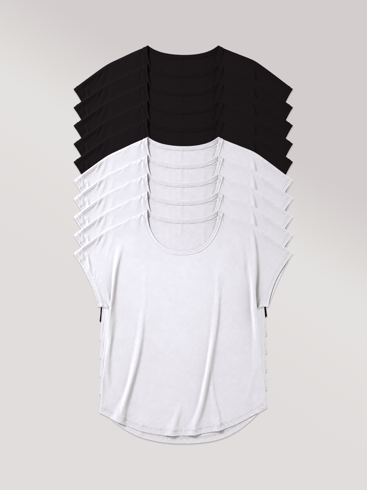 Kit com 10 T-Shirts Essencial Alongada (5 Preto e 5 Branco)