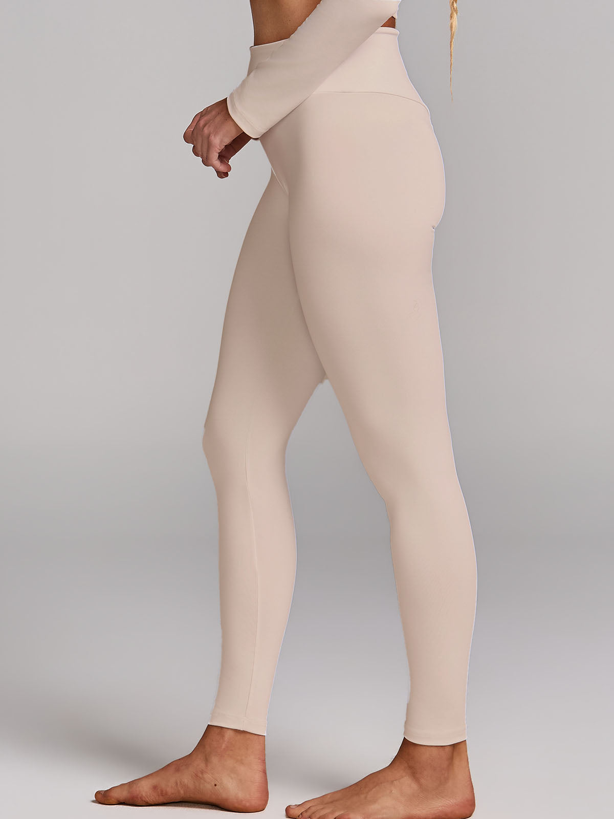 Calça Legging Levanta Bumbum Cós Em V Bege