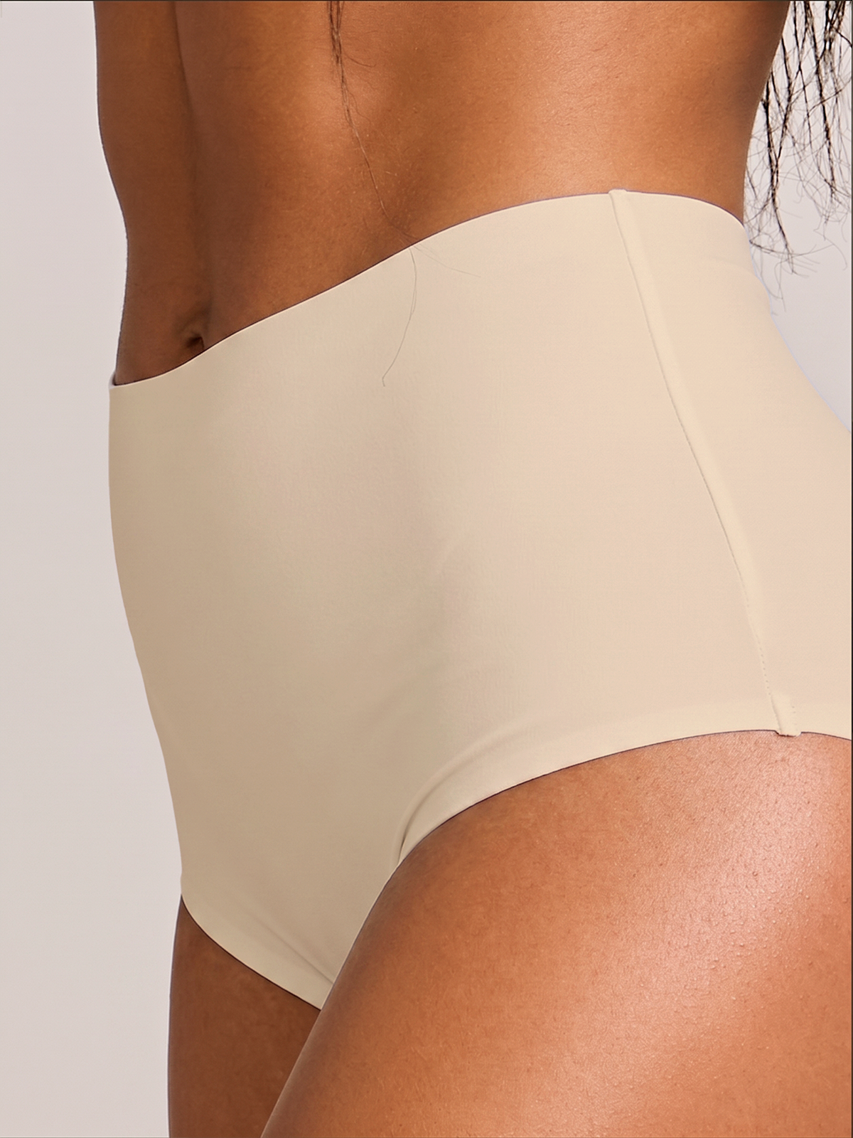Calcinha Hot Pant Invisível Sem Costura Bege
