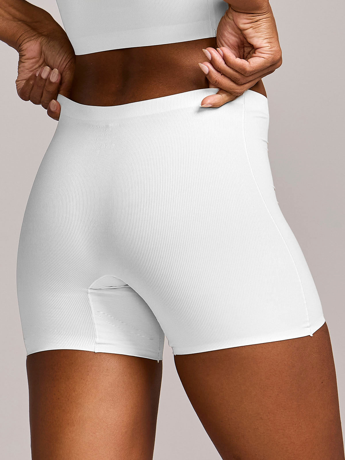 Calcinha Shorts Poliamida Canelada Sem Costura Segunda Pele Branco