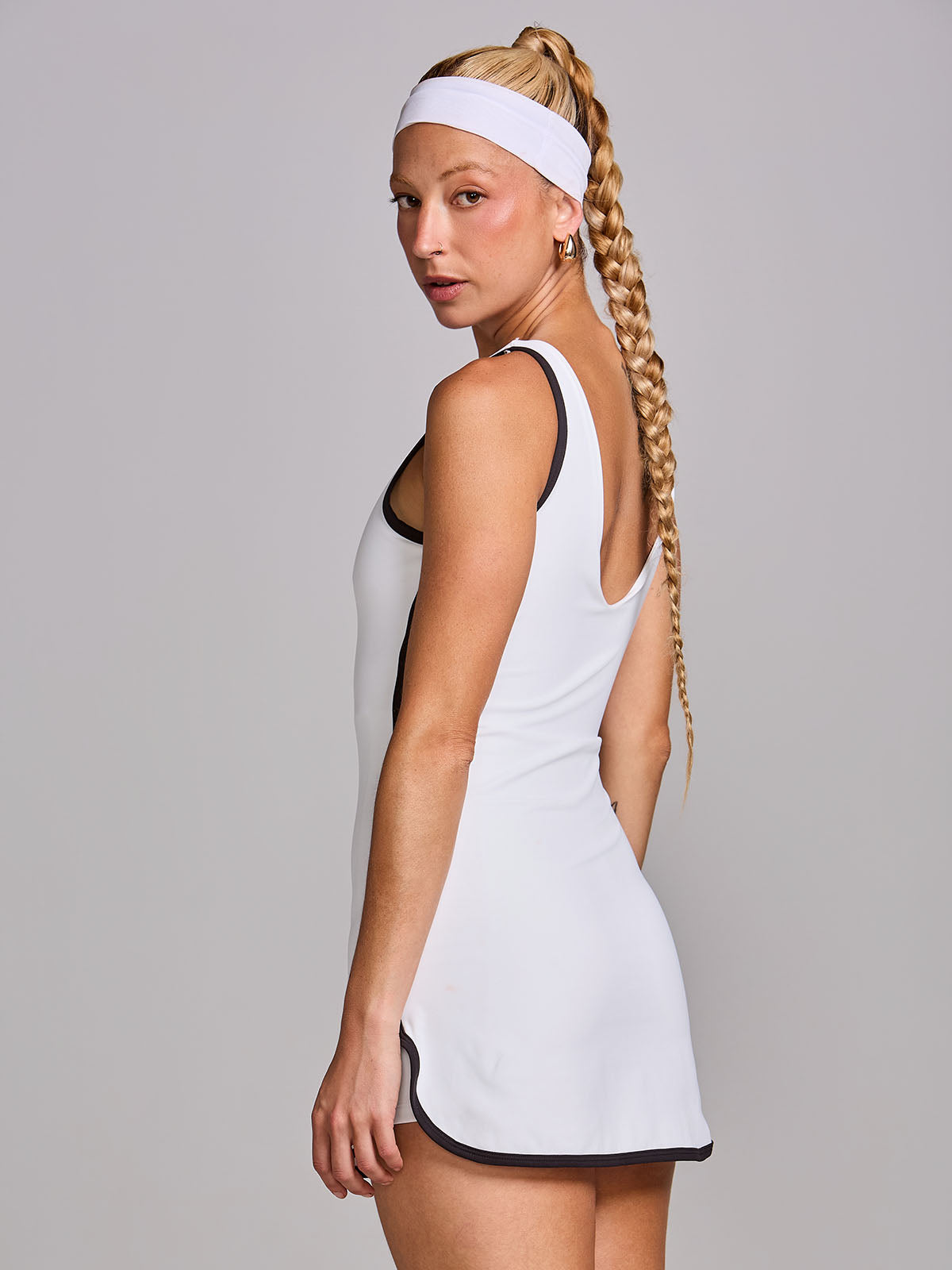 Vestido Fitness com Detalhe Contrastante Branco