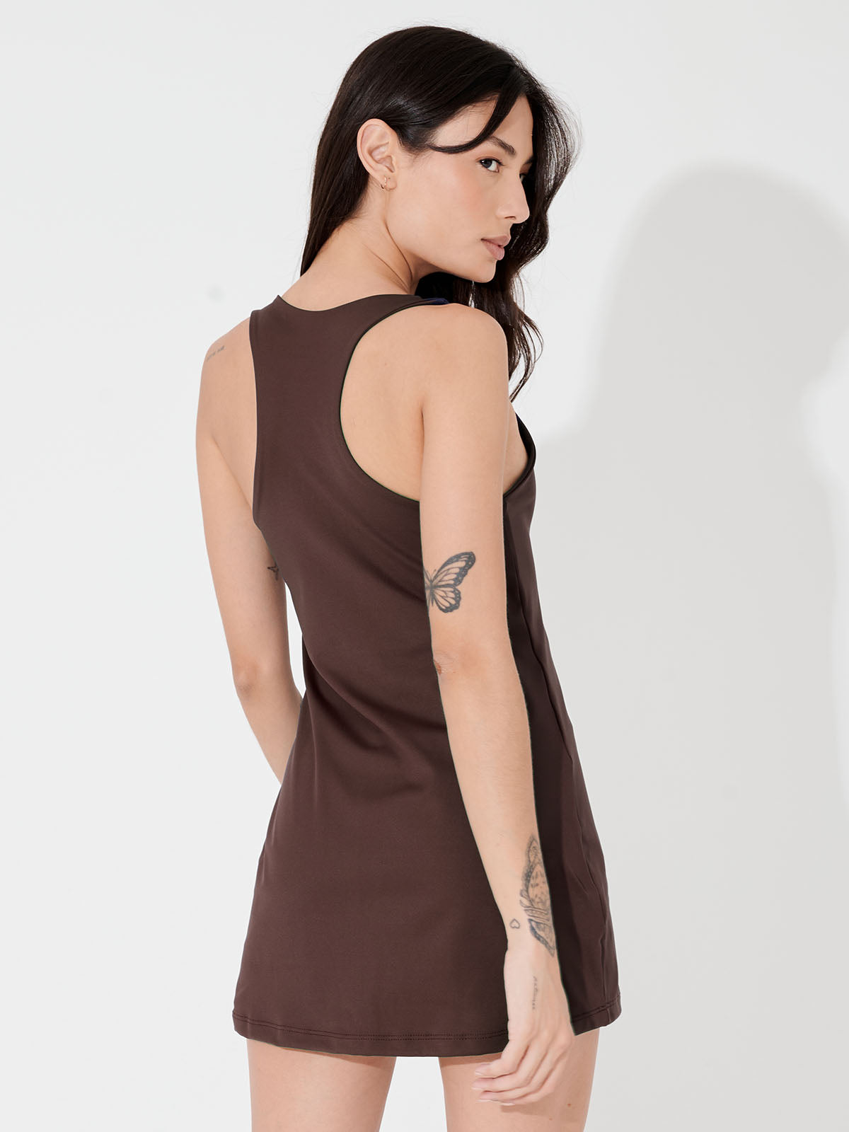 Vestido Fitness Essencial com Costas Nadador Marrom Café