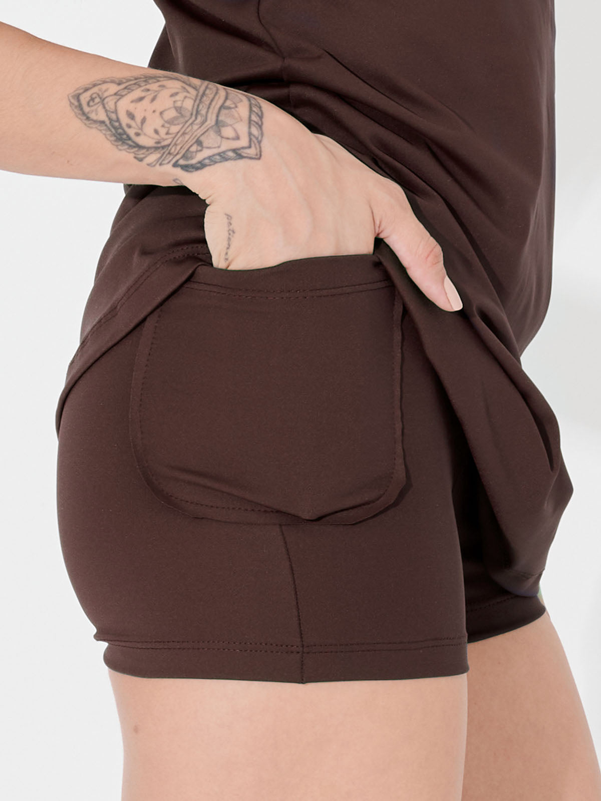 Vestido Fitness Essencial com Costas Nadador Marrom Café