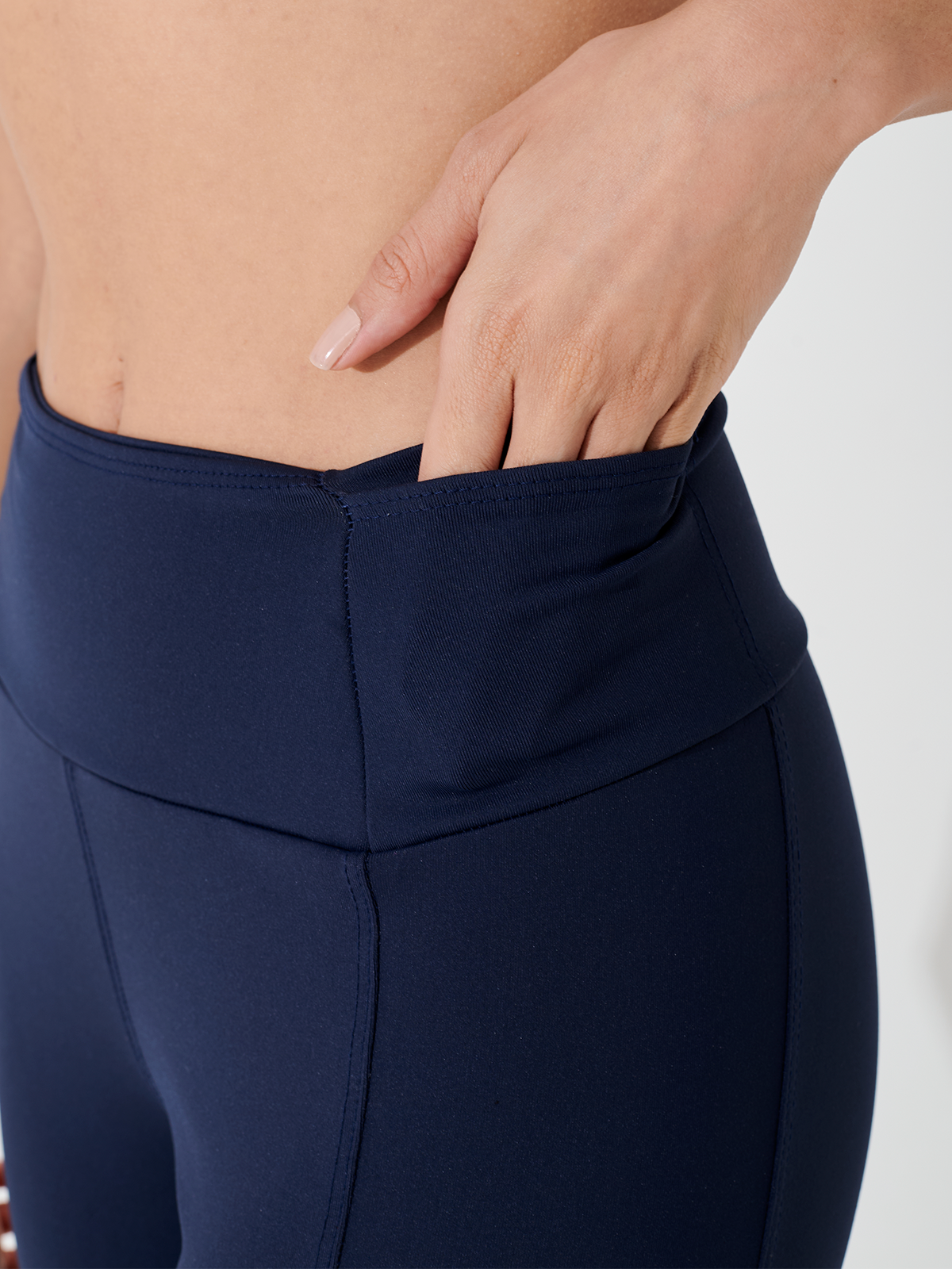 Calça Legging 6 Bolsos Azul Marinho