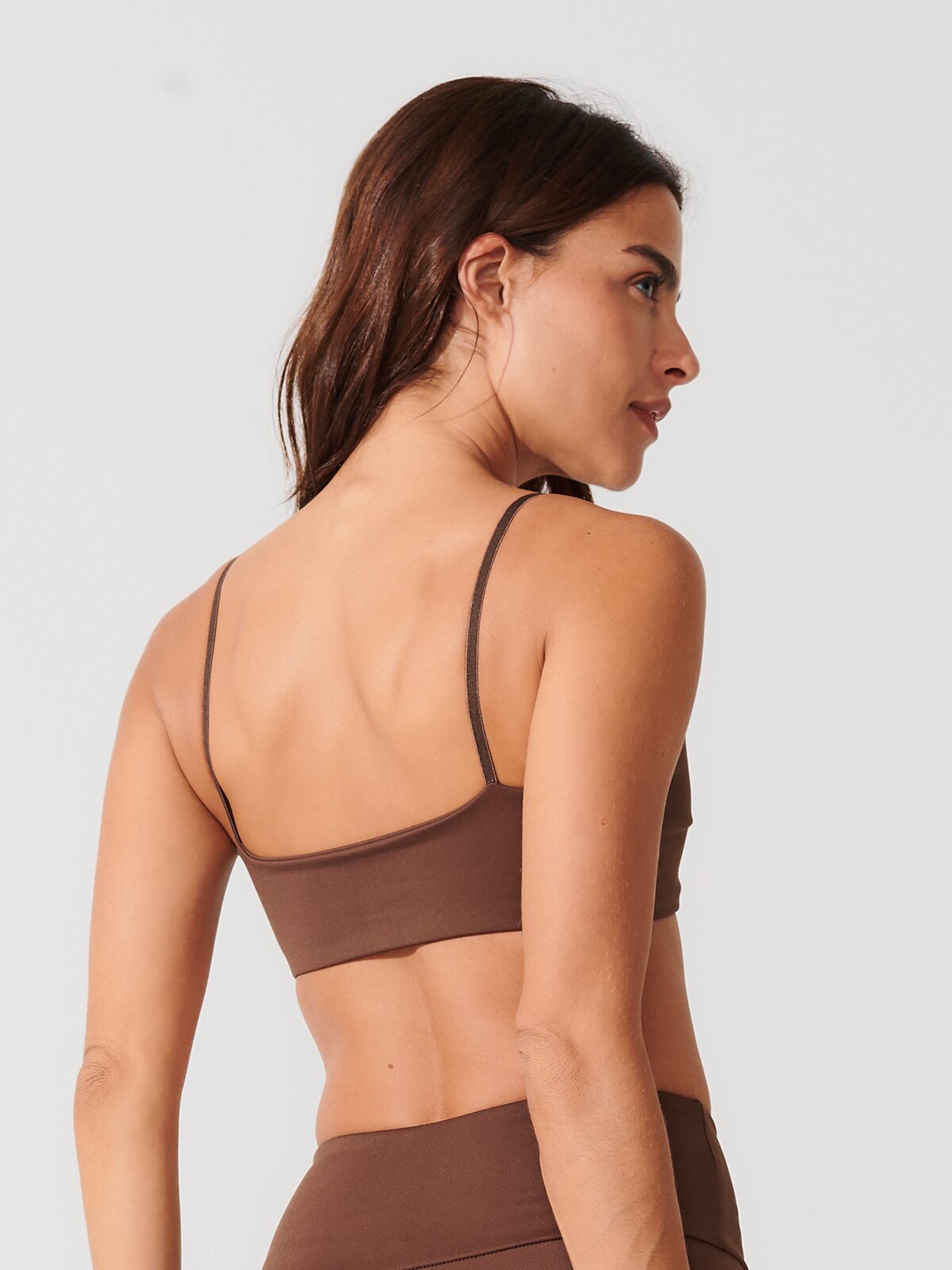 Top Slim Fitness com Alças Finas Marrom Café
