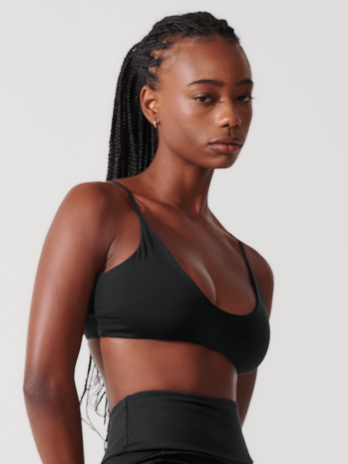 Top Slim Fitness com Alças Finas Preto