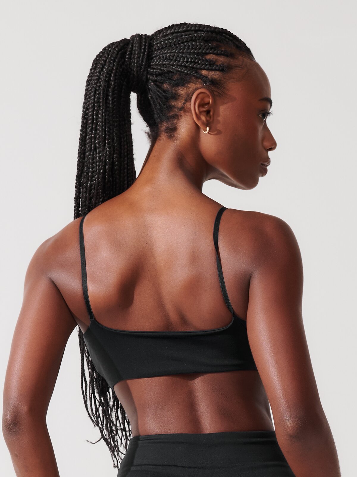 Top Slim Fitness com Alças Finas Preto