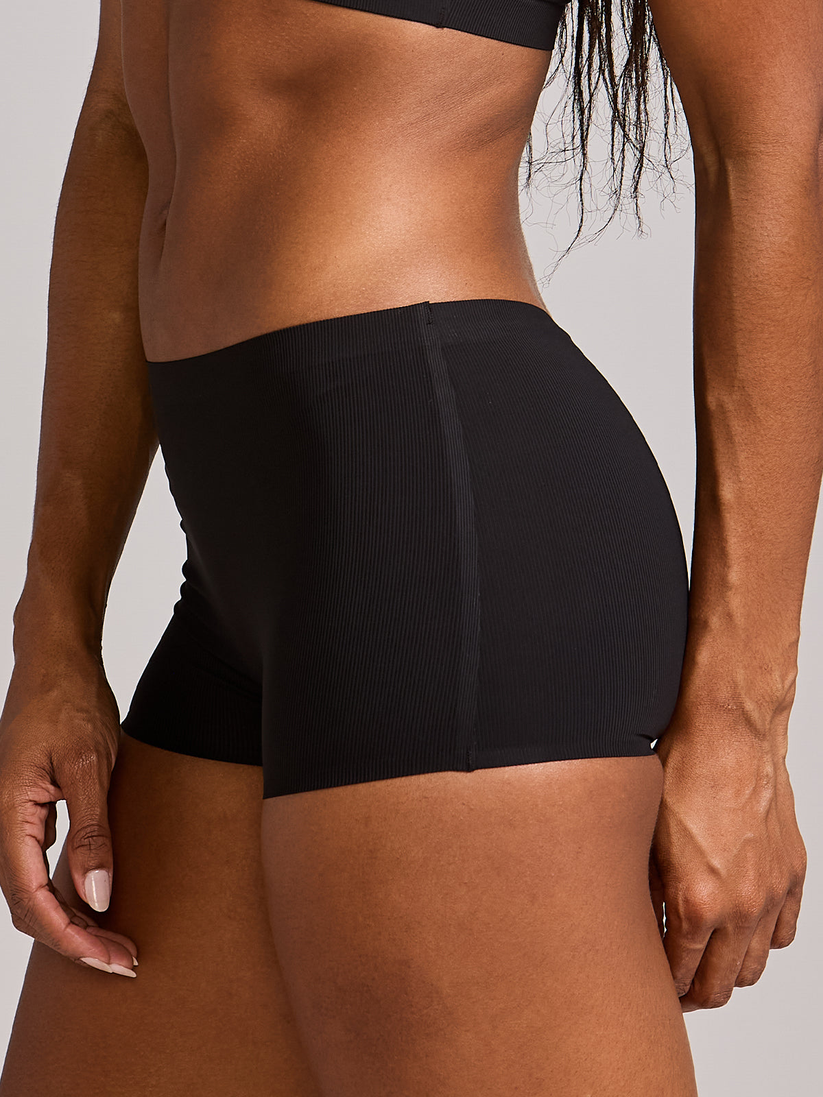 Calcinha Boyshort Boxer Poliamida Canelada Sem Costura Segunda Pele Preto
