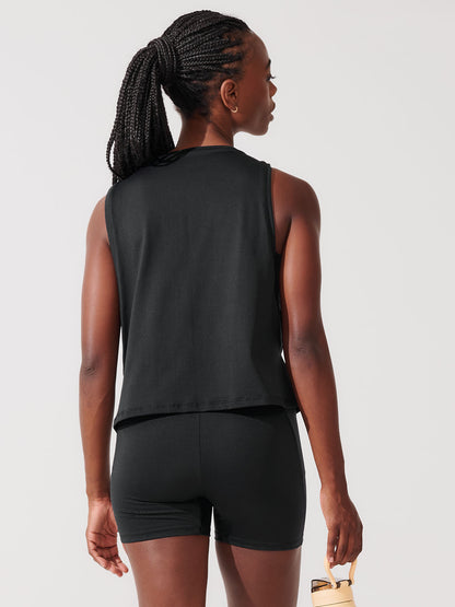 Conjunto Bermuda de Compressão Preto + Regata Cropped Leve com Cava Ampla Preto