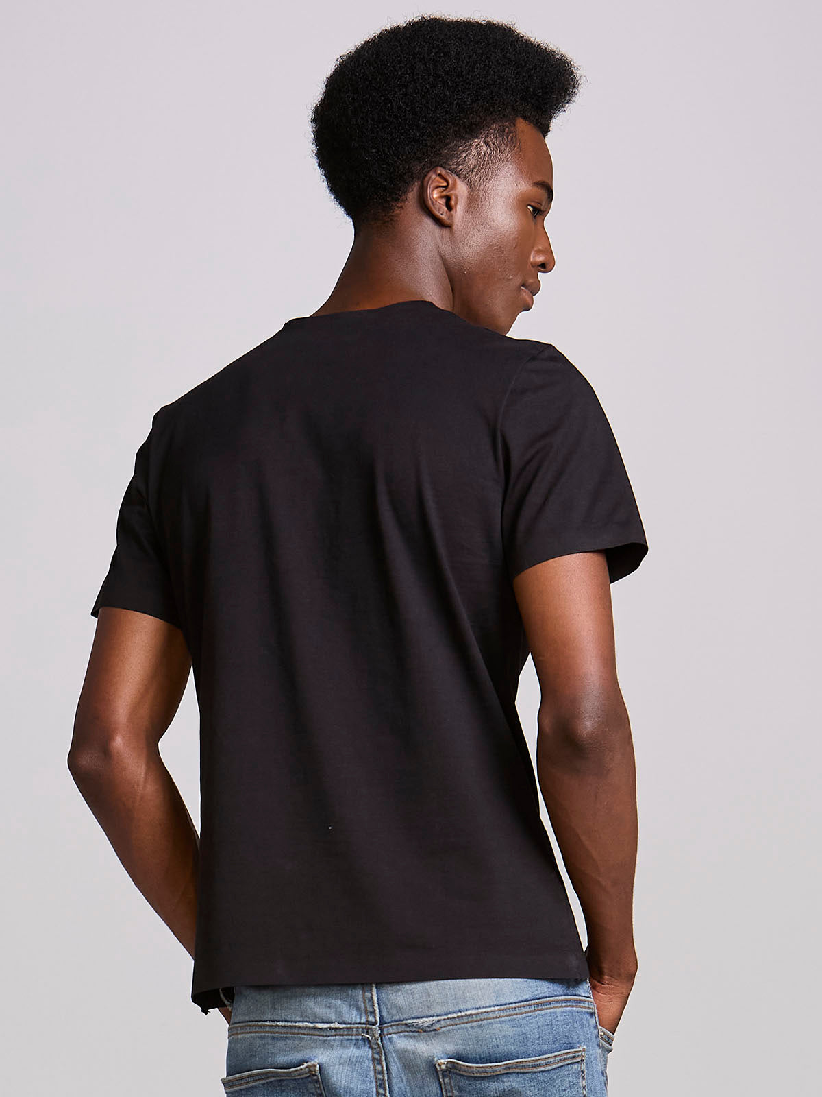 Camiseta Masculina Manga Curta Algodão Premium Sem Costura Preto