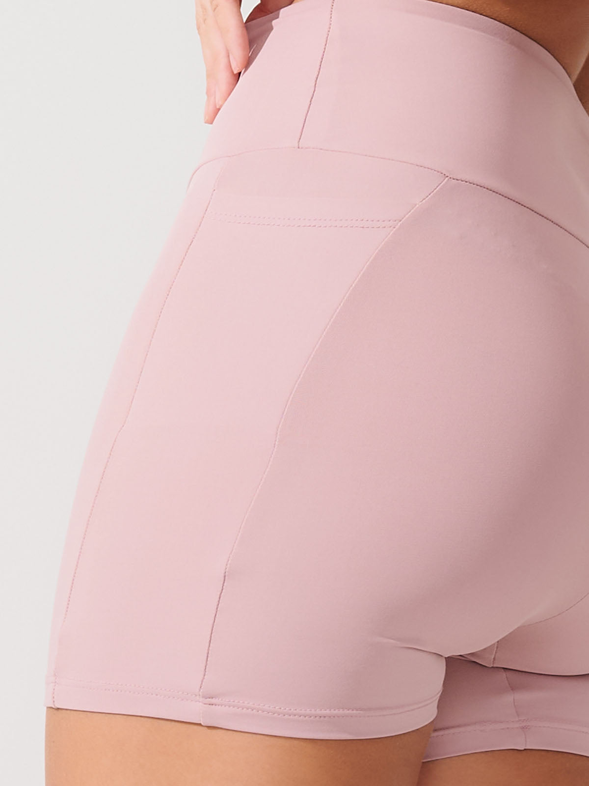 Conjunto Bermuda de Compressão Rose + T-shirt Essencial Alongada Rose