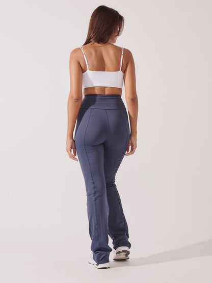 Conjunto Top Alça Dupla Branco + Calça Bailarina Azul Marinho