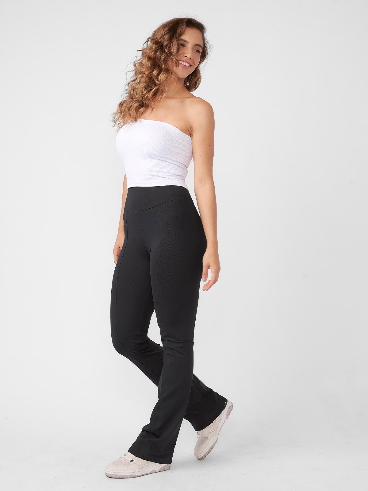 Calça Flare Bailarina Preto