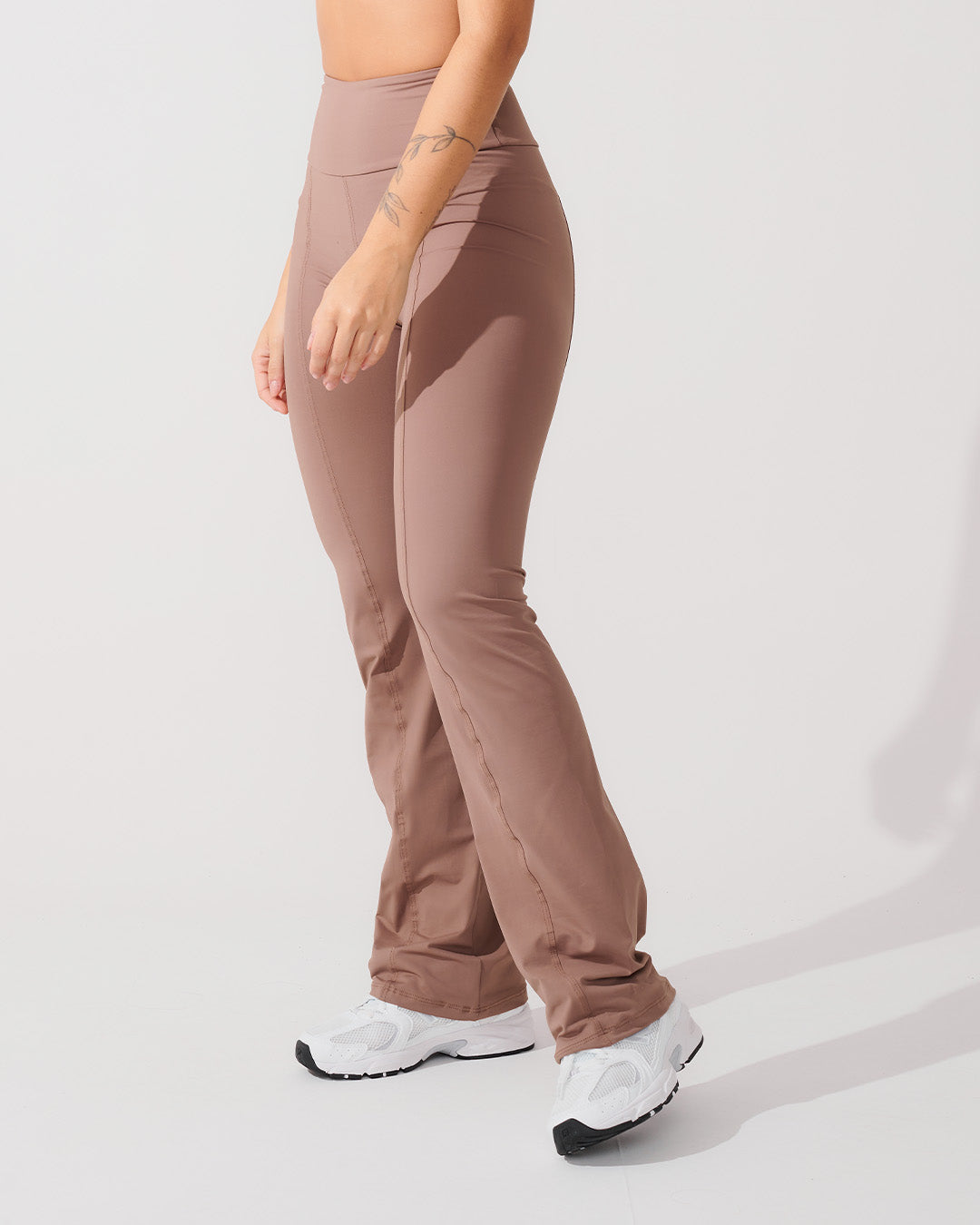 Calça Flare Bailarina Marrom Cacau