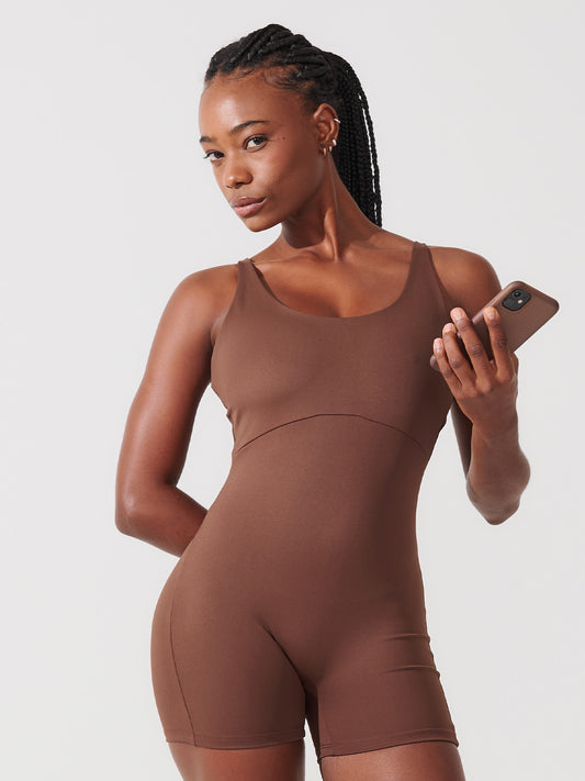 Macaquinho Fitness Modelador com Alças Largas e Costas Cruzadas Marrom Café