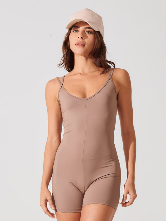 Macaquinho Fitness Modelador com Decote V e Alças Finas Marrom Cacau