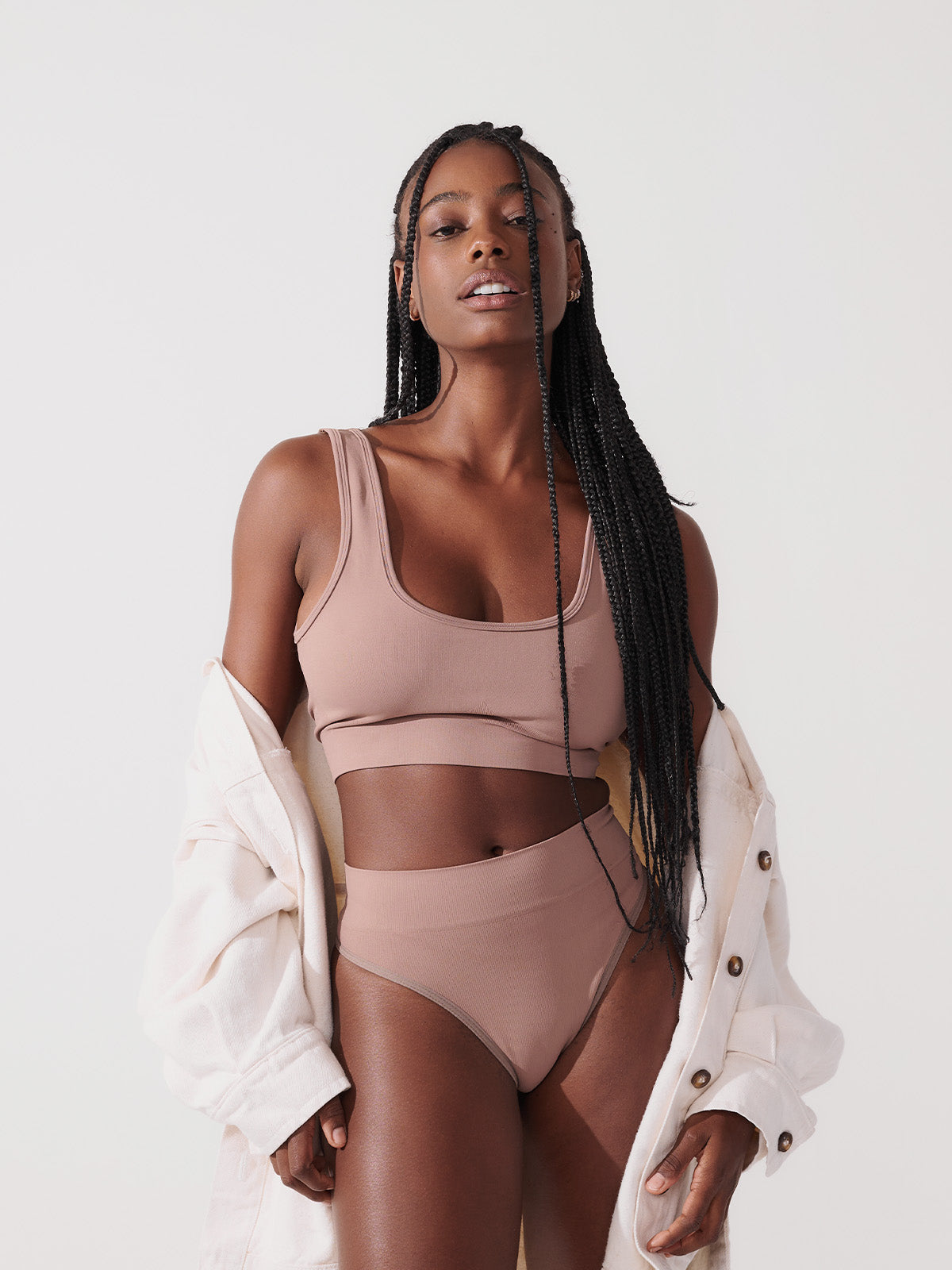 Conjunto Sutiã Modelador + Calcinha Fio Dental Cintura Alta Premium Marrom Cacau