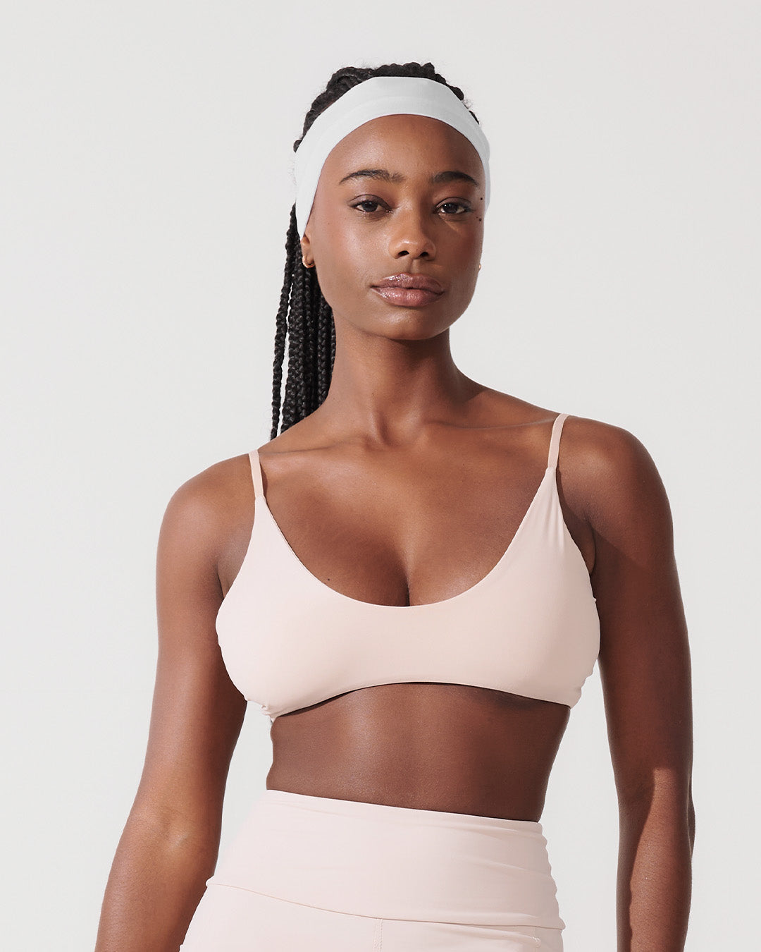 Top Slim Fitness com Alças Finas Bege