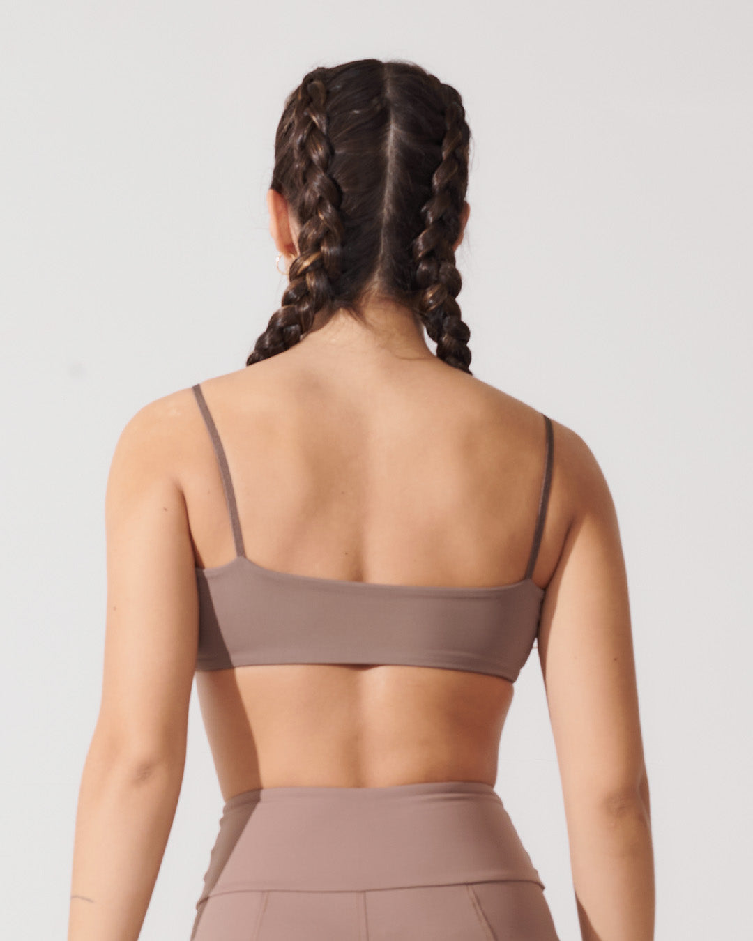 Top Slim Fitness com Alças Finas Marrom Cacau