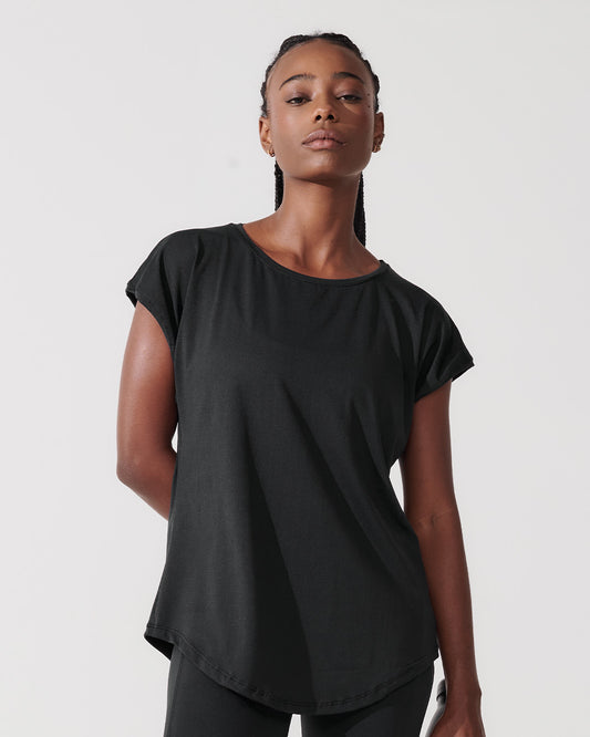 T-Shirt Essencial Alongada Preto