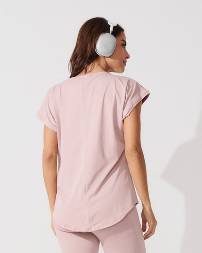 T-Shirt Essencial Alongada Rose